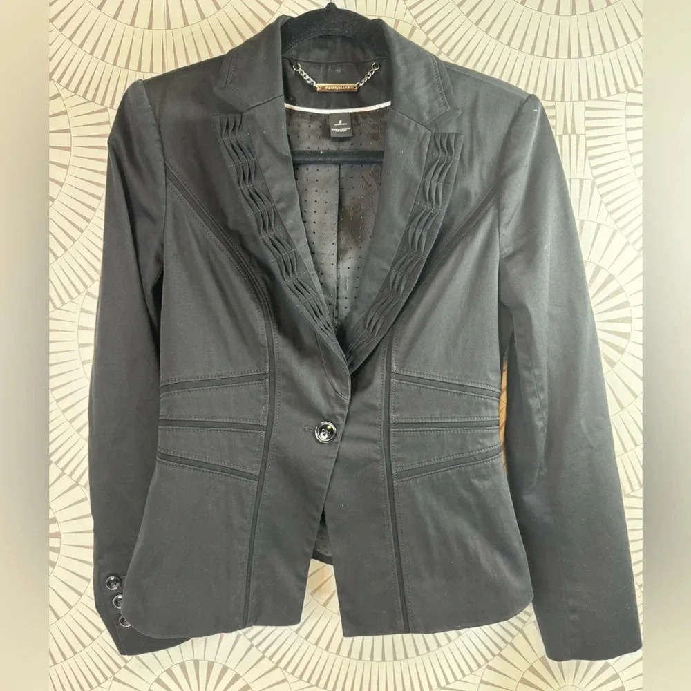 White House Black Market Women’s Black Blazer One Button Closure No Pockets Sz 2